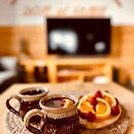 Dom W Hubie Z Sauna I Bawialnia Dla Dzieci Tatil Evi